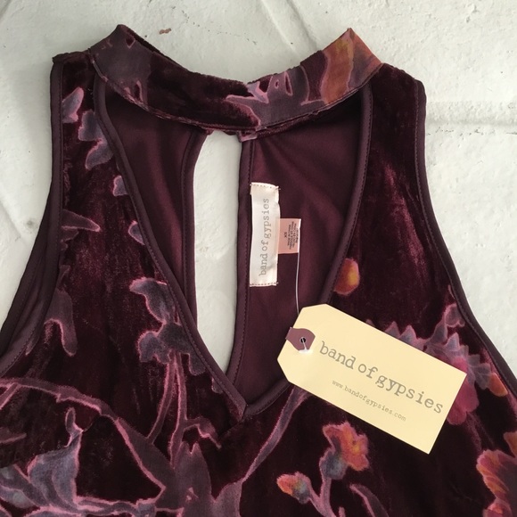 Band of Gypsies XS Crushed Velvet Choker Mini, NWT - Picture 4 of 6